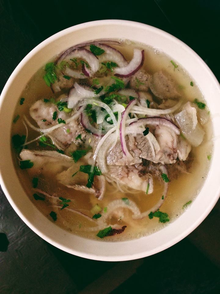 Order P3. Pho Tai food online from Little Saigon store, Glendale on bringmethat.com