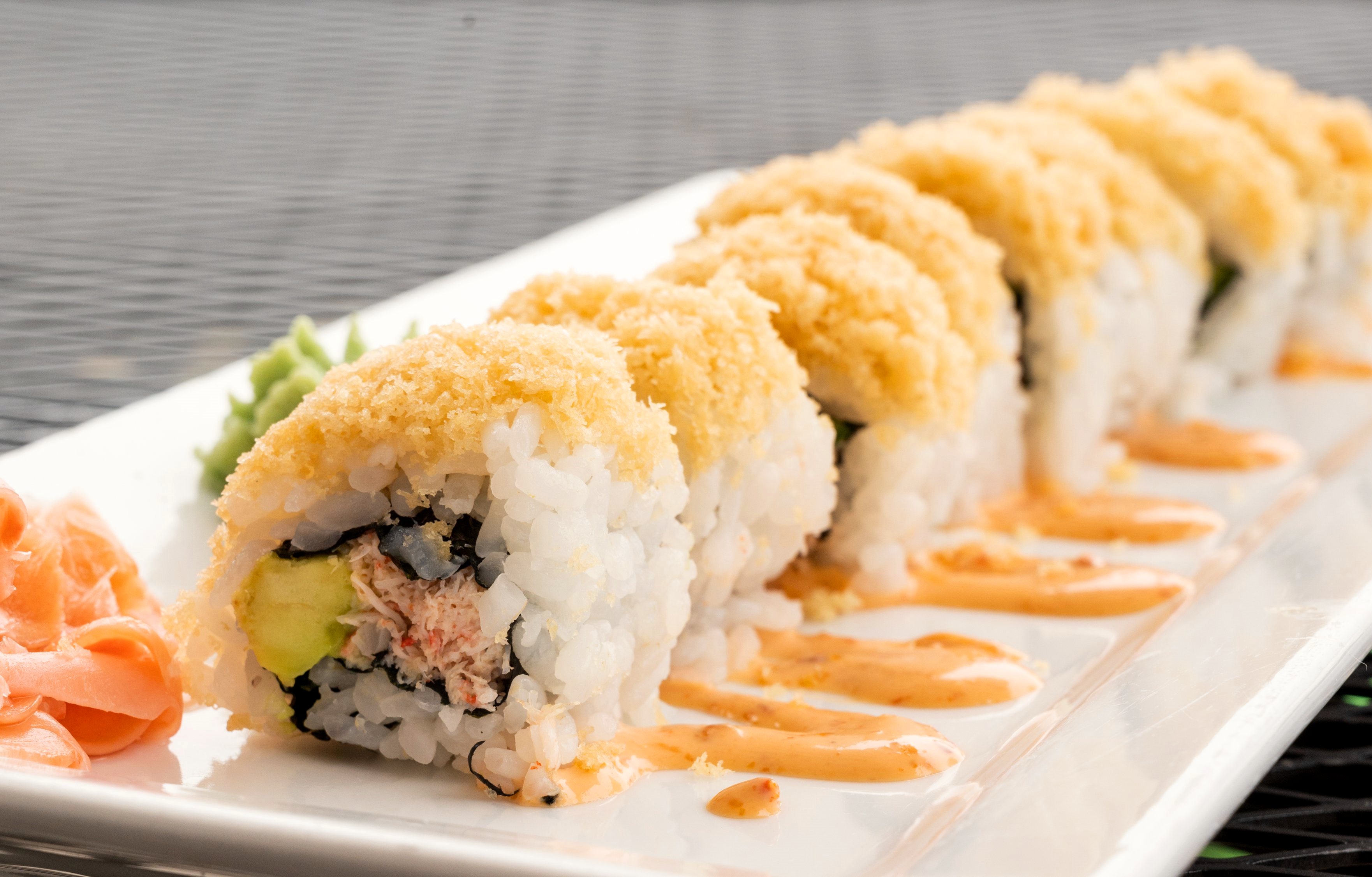 Order Beverly Hills Hottie Roll food online from Lucky Street store, Minneapolis on bringmethat.com