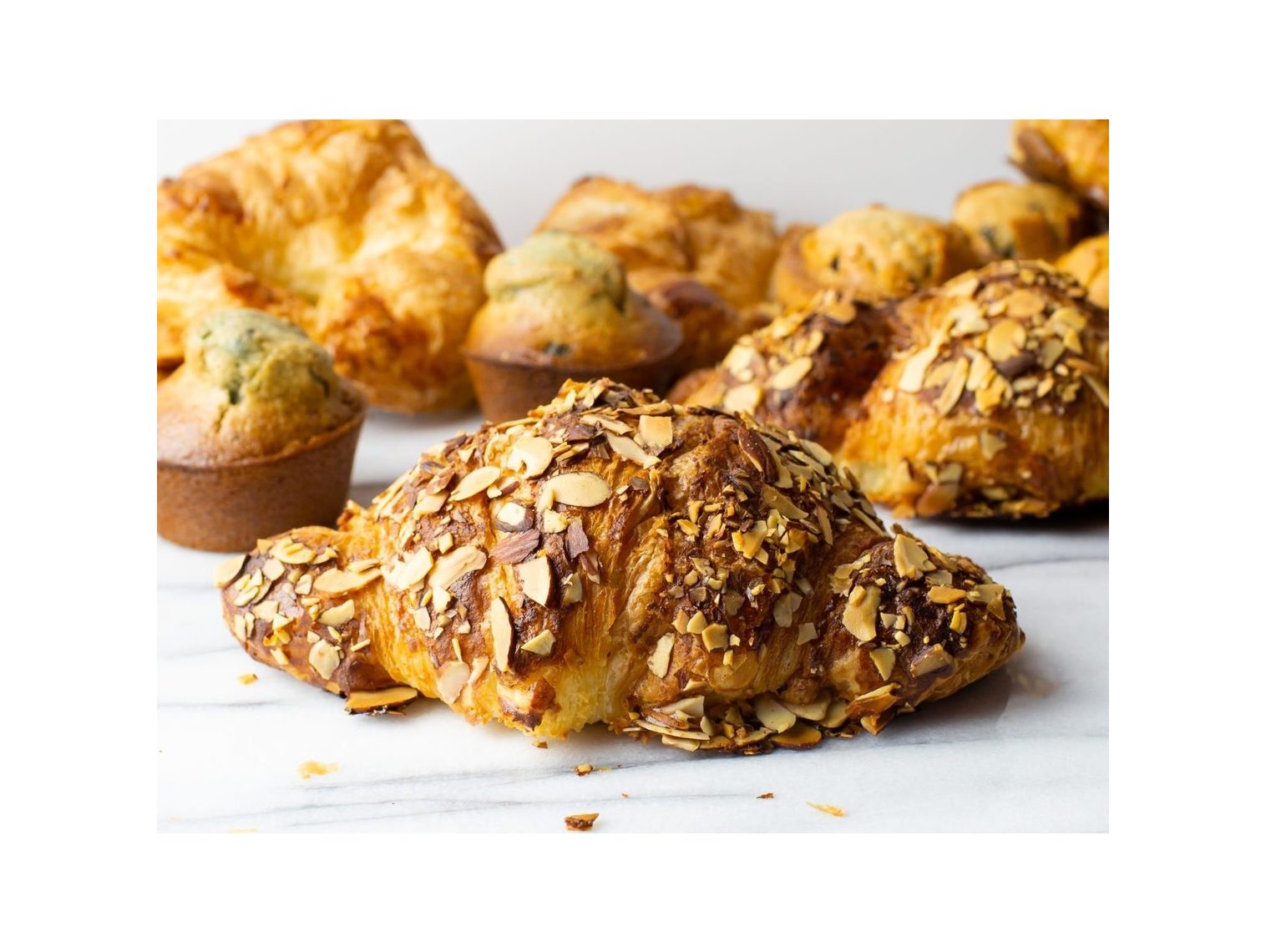 Order Muffin food online from Brooklyn Bagel And Coffee Company store, Woodside on bringmethat.com