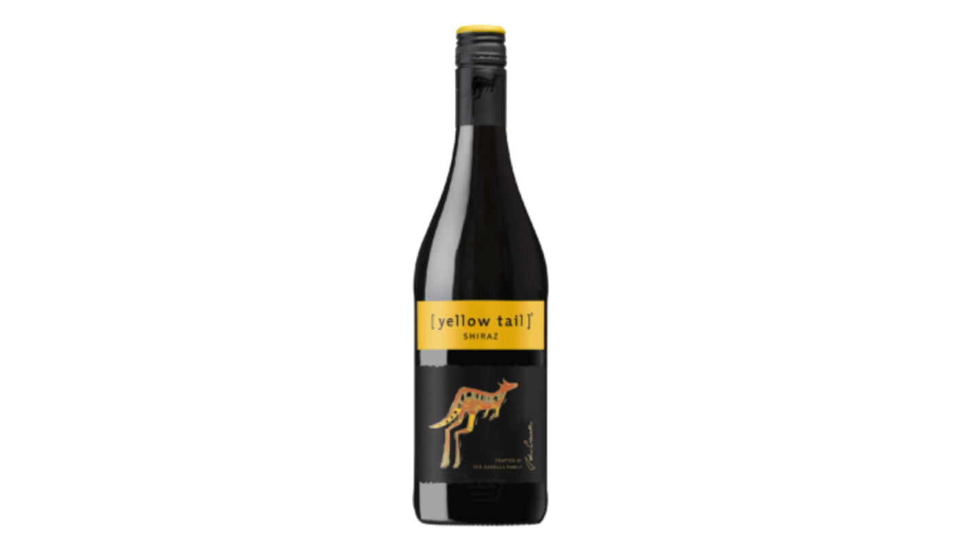 Order Yellow Tail Shiraz 750mL food online from Golden Rule Liquor store, West Hollywood on bringmethat.com