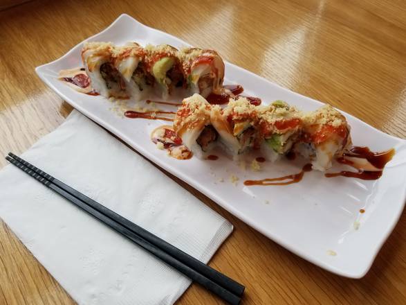 Order Twister Roll food online from Oh Sushi store, Des Moines on bringmethat.com