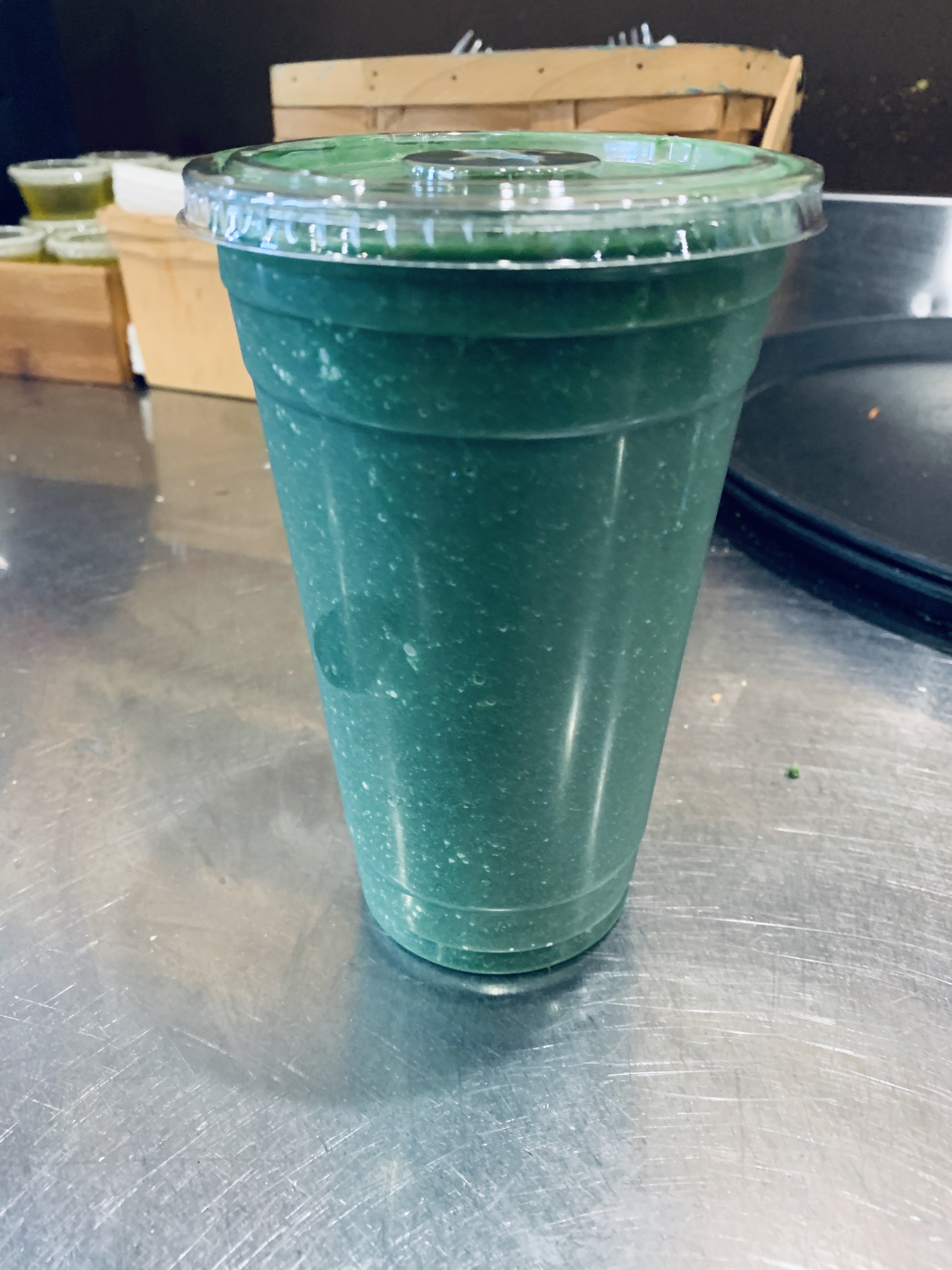 Order Spirulina Delight Smoothie food online from Apple A Day Cafe store, Miami Beach on bringmethat.com