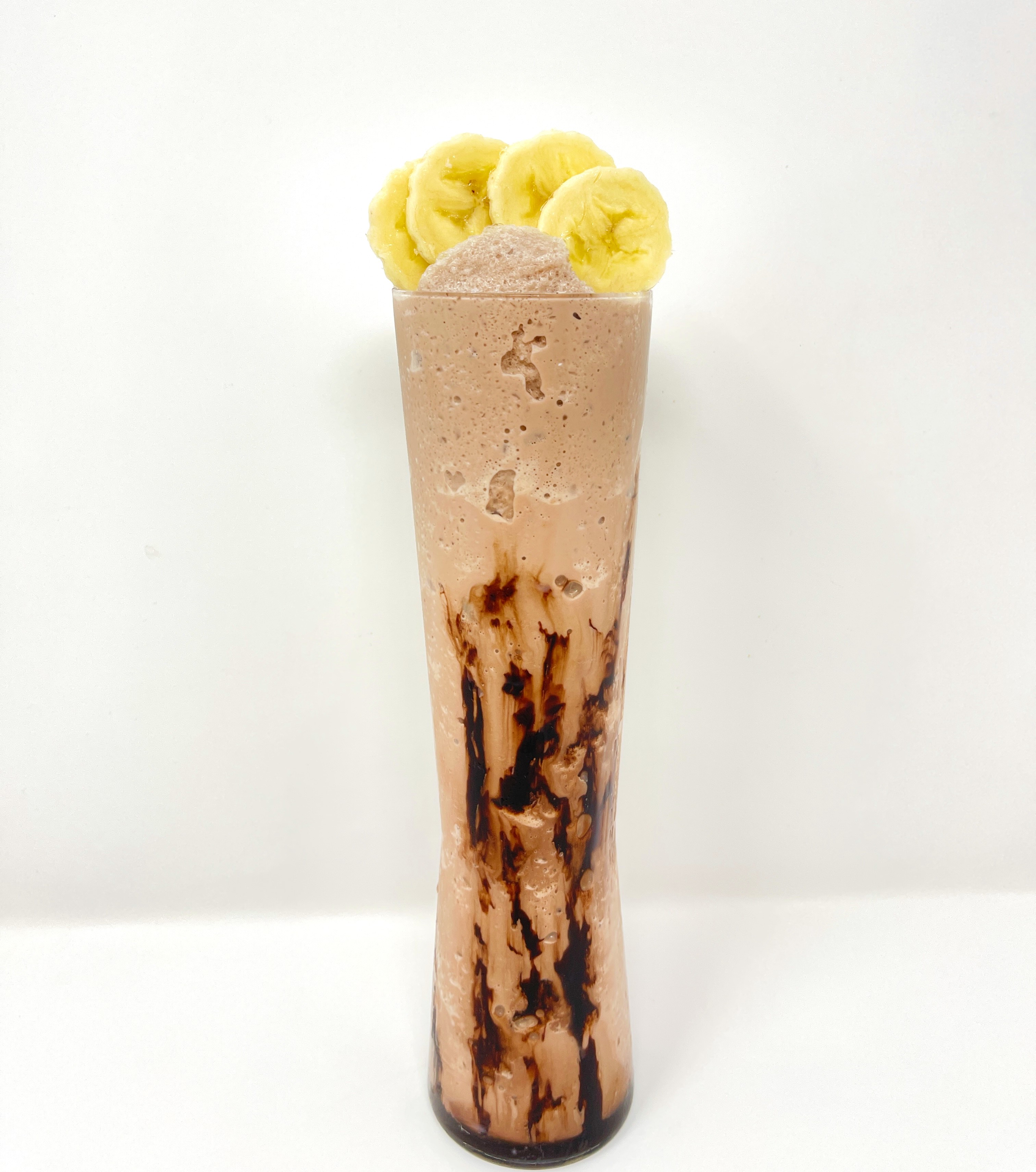 Order Chocolate Banana Smoothie food online from The Bunny Tea store, La Quinta on bringmethat.com