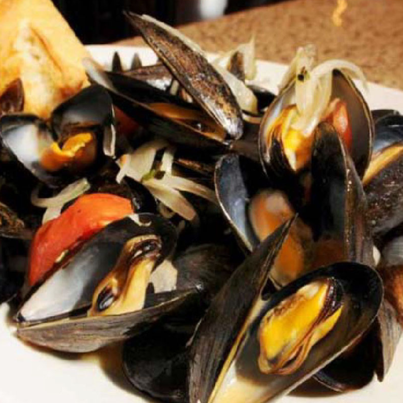 Order Prince Edward Island Mussels food online from Dixon Seafood Shoppe store, Peoria on bringmethat.com