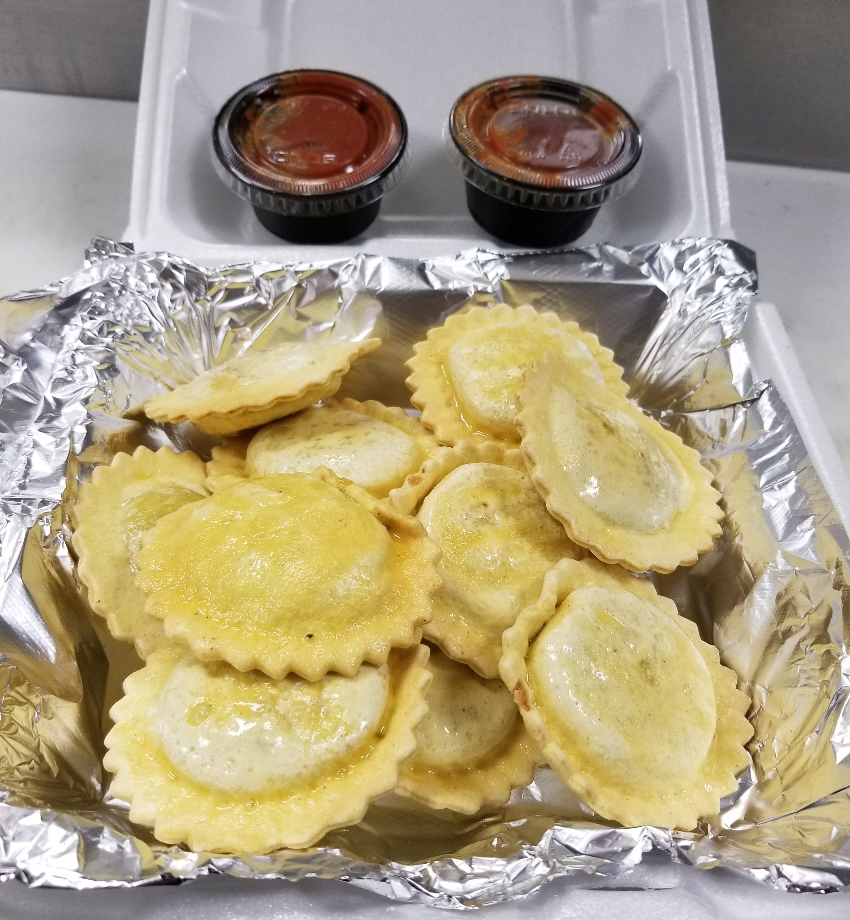 Order Toasted Ravioli food online from Papa Ray's Pizza & Wings store, Carol Stream on bringmethat.com