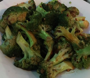 Order 62. Broccoli in Garlic Sauce food online from Precious Chinese And Japanese store, Hoboken on bringmethat.com