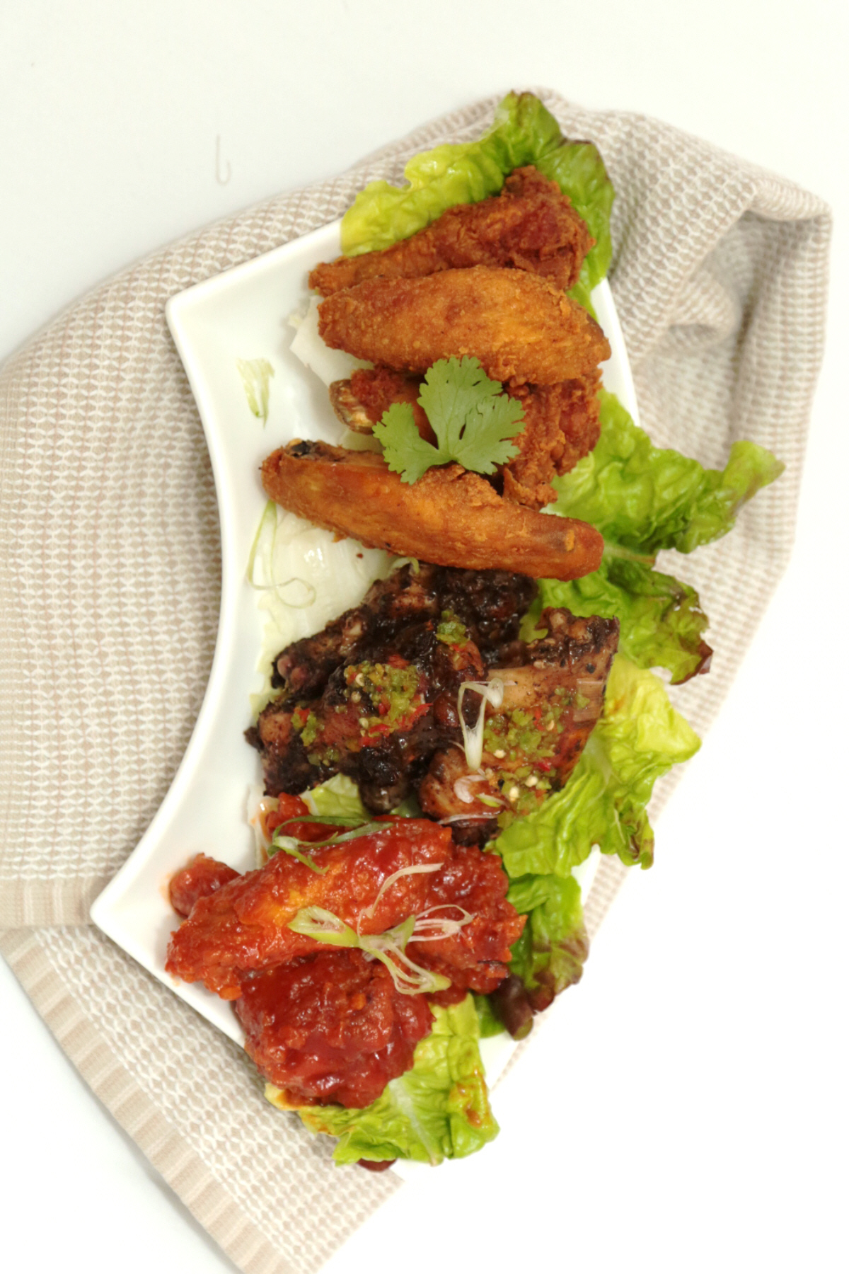 Order Fried Wings food online from Henrica Restaurant store, Rosedale on bringmethat.com