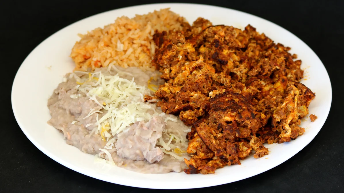 Order #10. Chorizo Combination Plate food online from Albertaco store, San Bernardino on bringmethat.com
