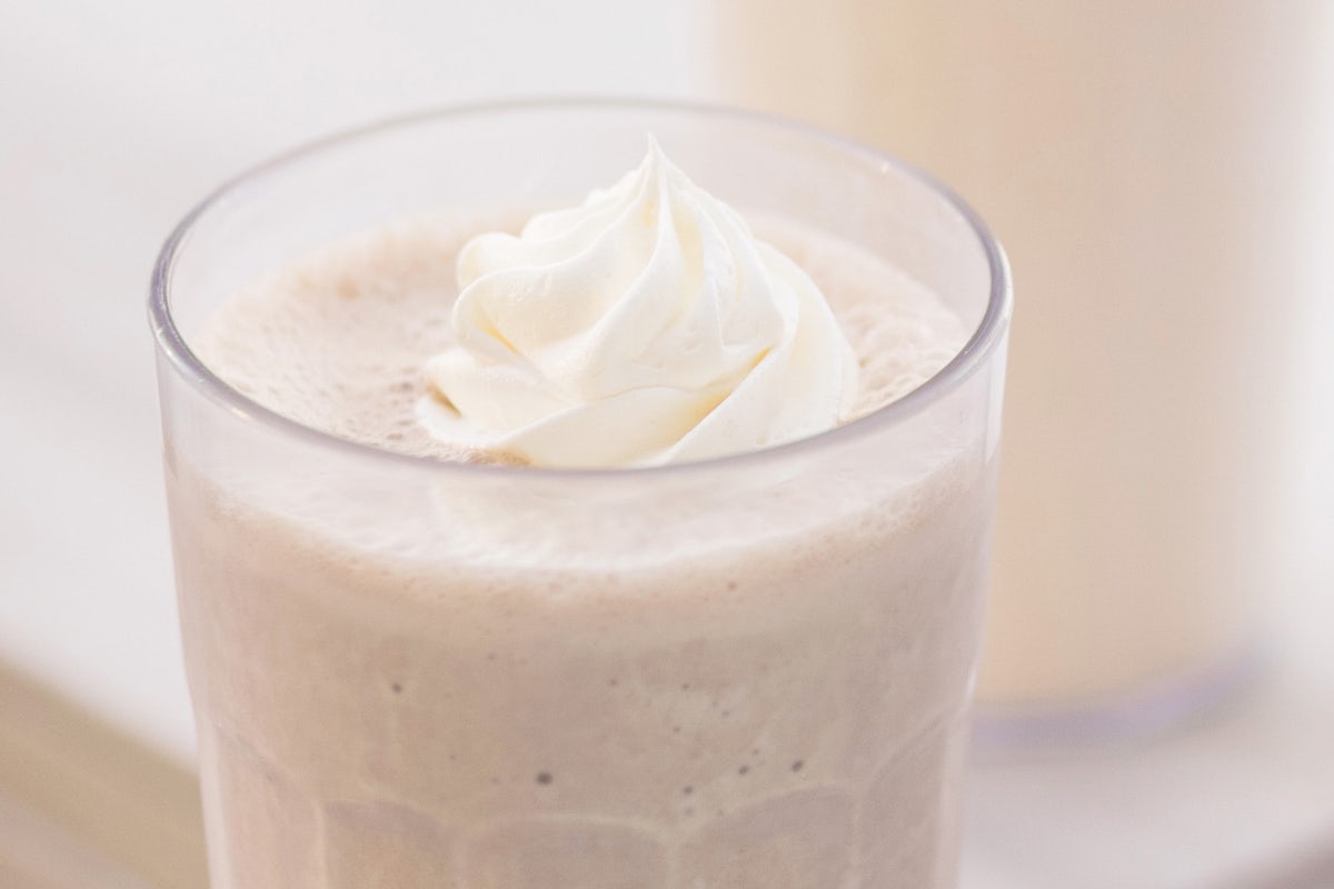 Order Vanilla Shake food online from Bakery By Perkins store, Golden Valley on bringmethat.com