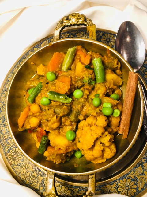 Order Kashmiri Spiced Vegetables food online from Curbside Curry store, San Francisco on bringmethat.com