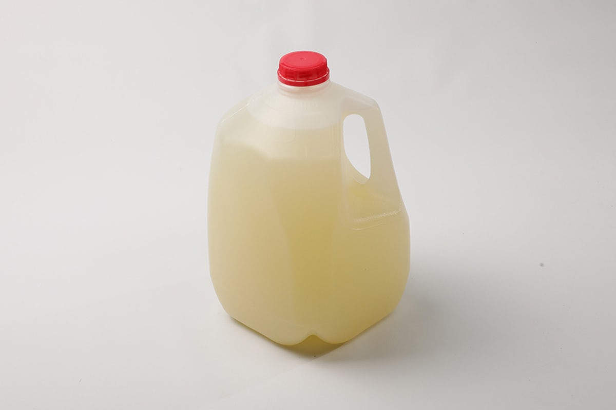 Order Gallon of Lemonade food online from Slim Chickens - Wakarusa Dr. store, Lawrence on bringmethat.com