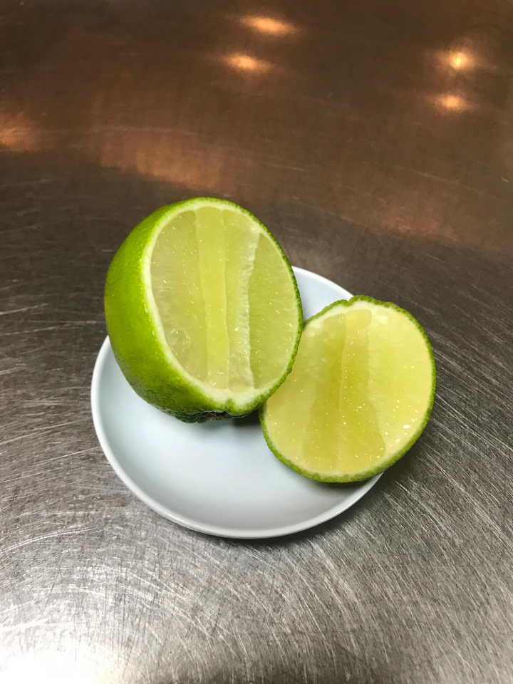 Order Lime Slices food online from Thai Food Owensboro store, Owensboro on bringmethat.com