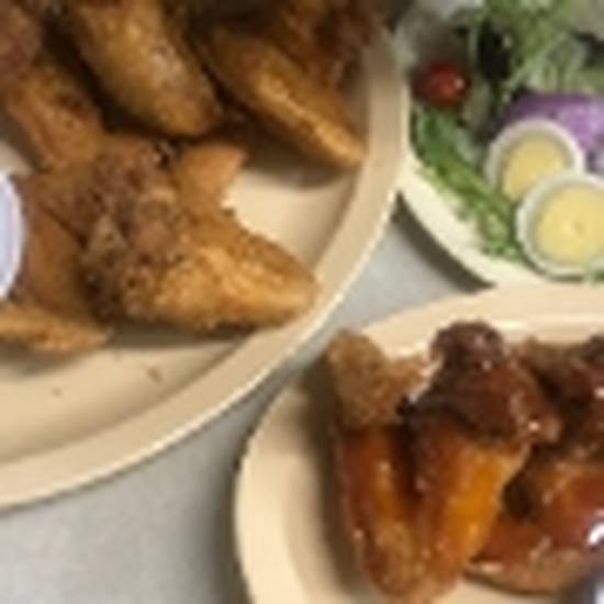 Order 5 Fried Wings Plate food online from Goodies store, Cincinnati on bringmethat.com