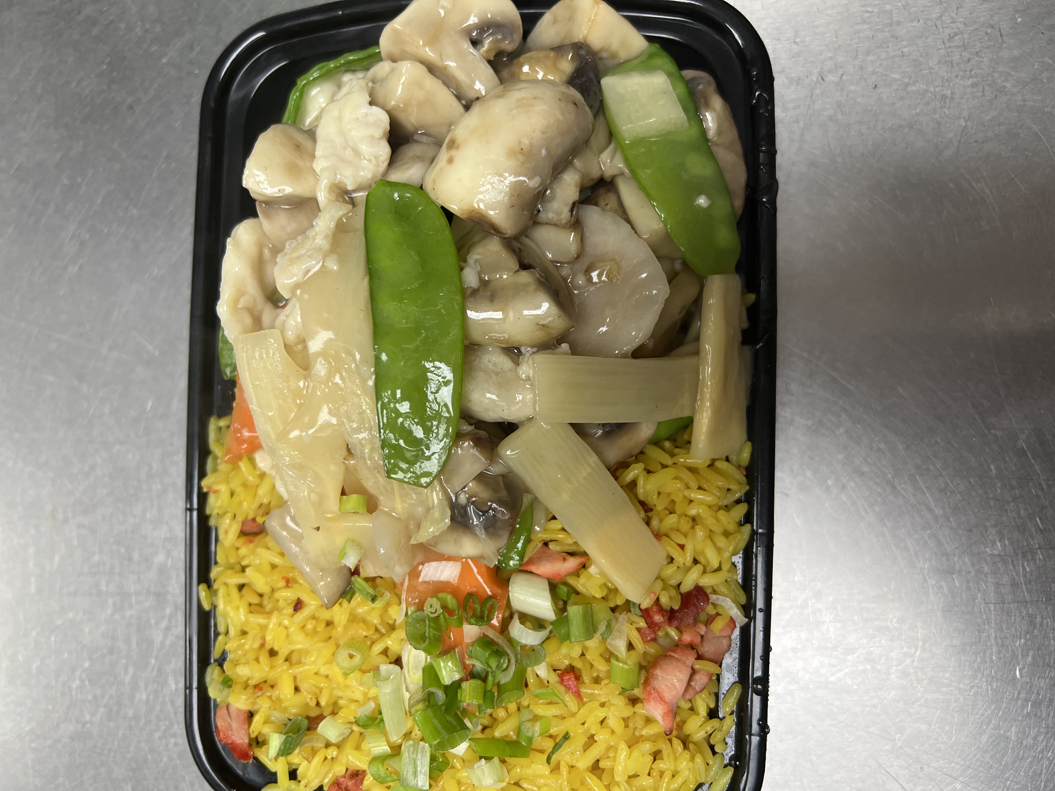 Order C2. Moo Goo Gai Pan Combo Special food online from King Chef store, West Haven on bringmethat.com