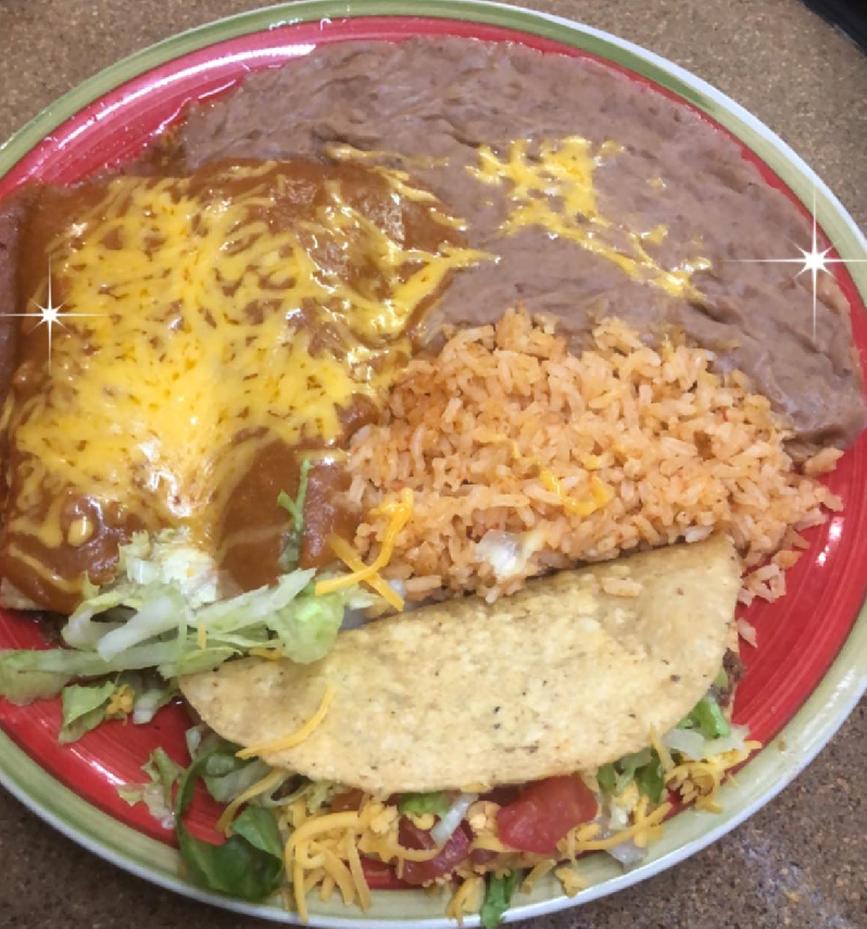 Order Saltillo Dinner food online from Chilito Pepper Cafe store, Wolfforth on bringmethat.com