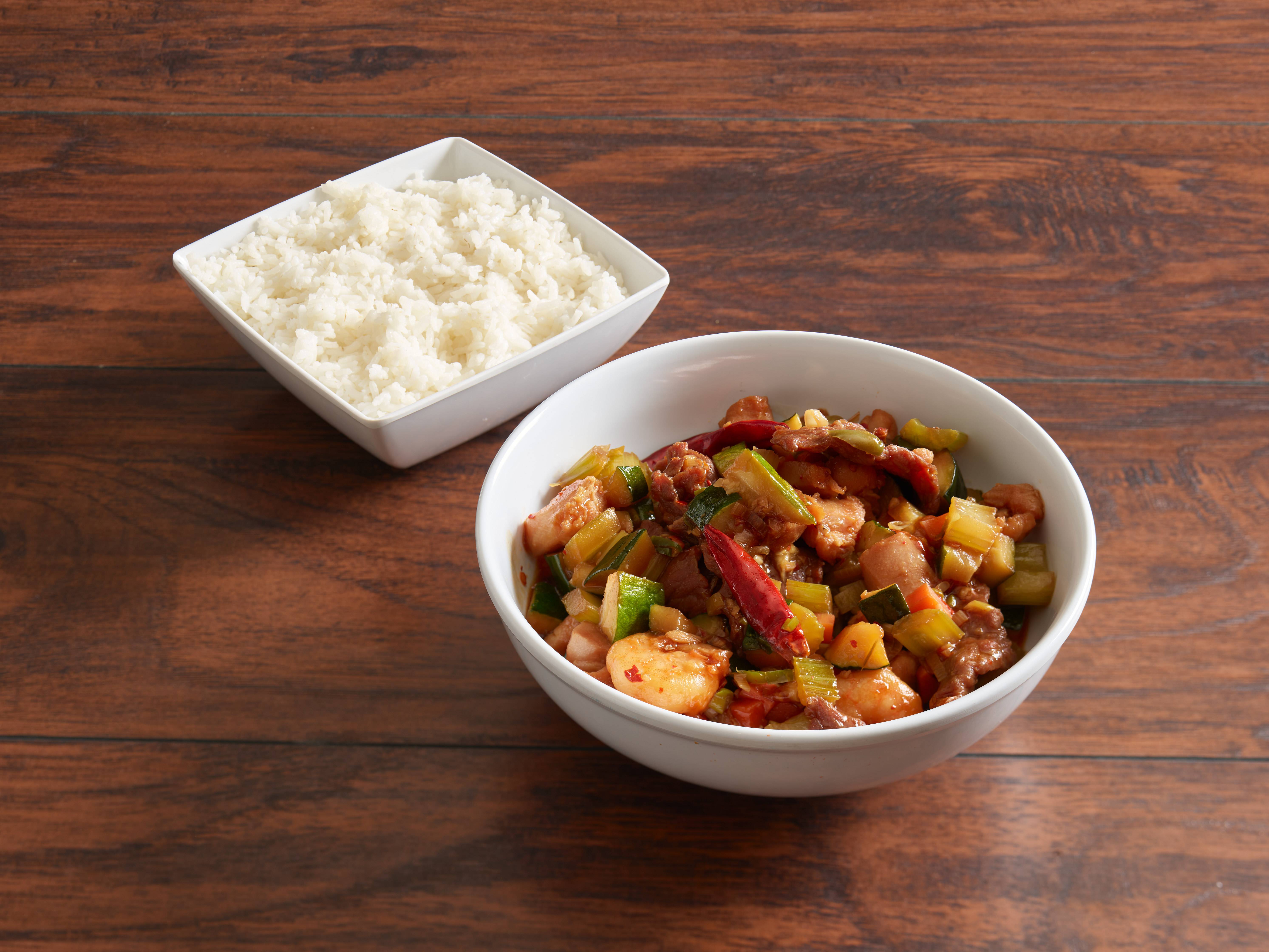Order S8. Kung Pao Combination food online from China Gourmet store, Las Vegas on bringmethat.com