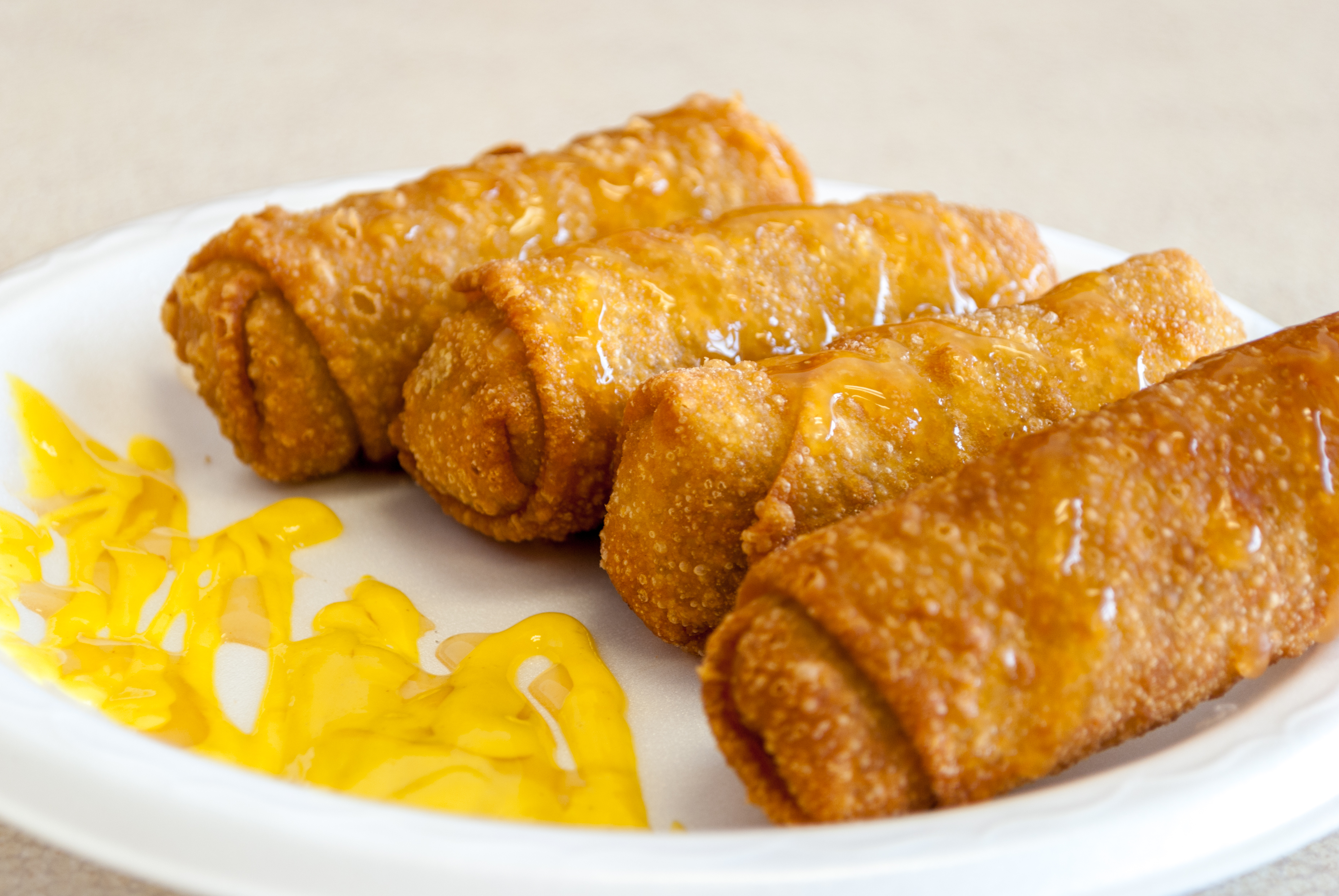 Order Egg Roll food online from Lee's Chop Suey - N Western Ave store, Chicago on bringmethat.com