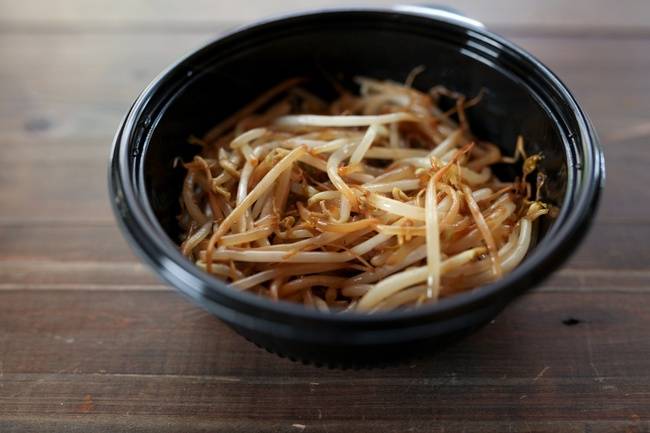 Order Side Bean Sprouts food online from Genjigo store, Columbus on bringmethat.com