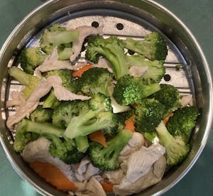 Order Sliced Chicken with Broccoli food online from Emerald Garden store, Shrewsbury on bringmethat.com
