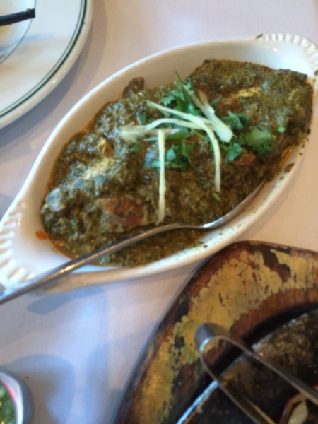 Order Chicken Saag food online from Tandoori Mahal Indian Restaurant store, San Francisco on bringmethat.com