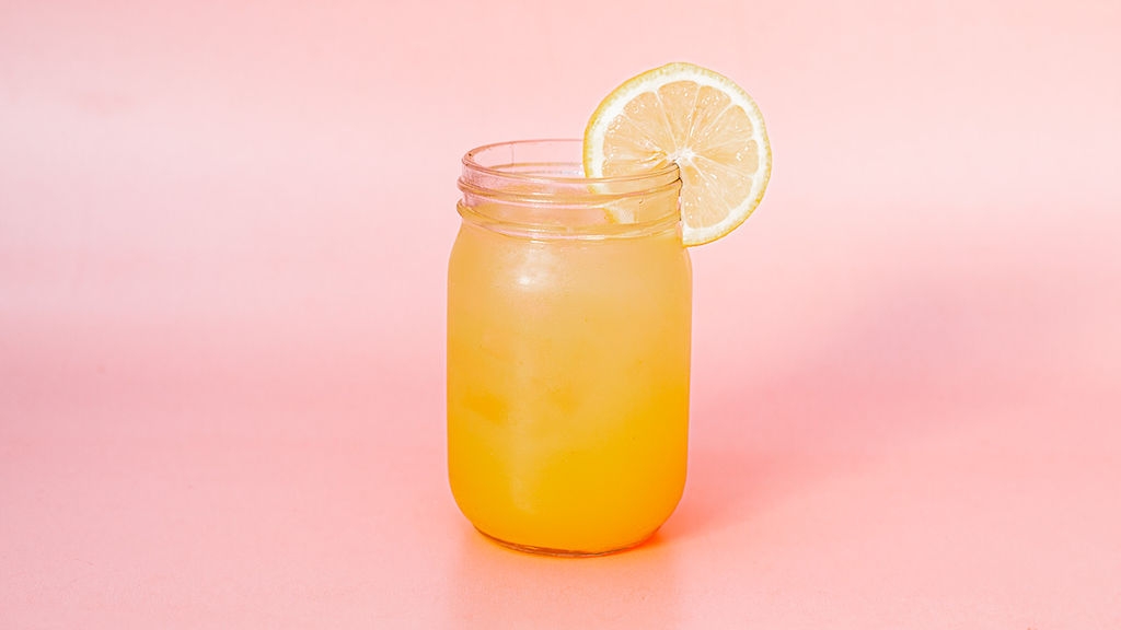 Order *Ginger Turmeric Lemonade (16 oz) food online from Alfalfa store, Santa Monica on bringmethat.com