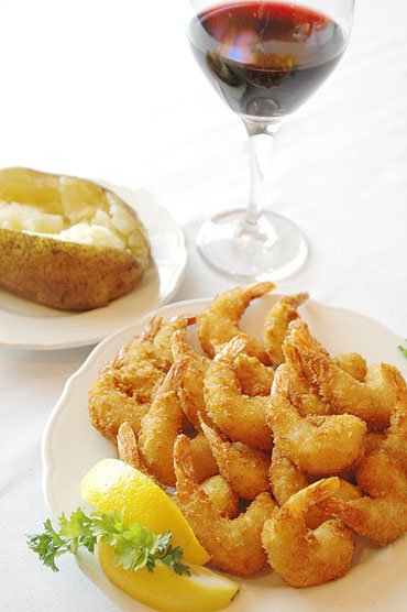 Order Golden Fried Shrimp food online from Fox's Restaurant And Pub store, Oak Lawn on bringmethat.com