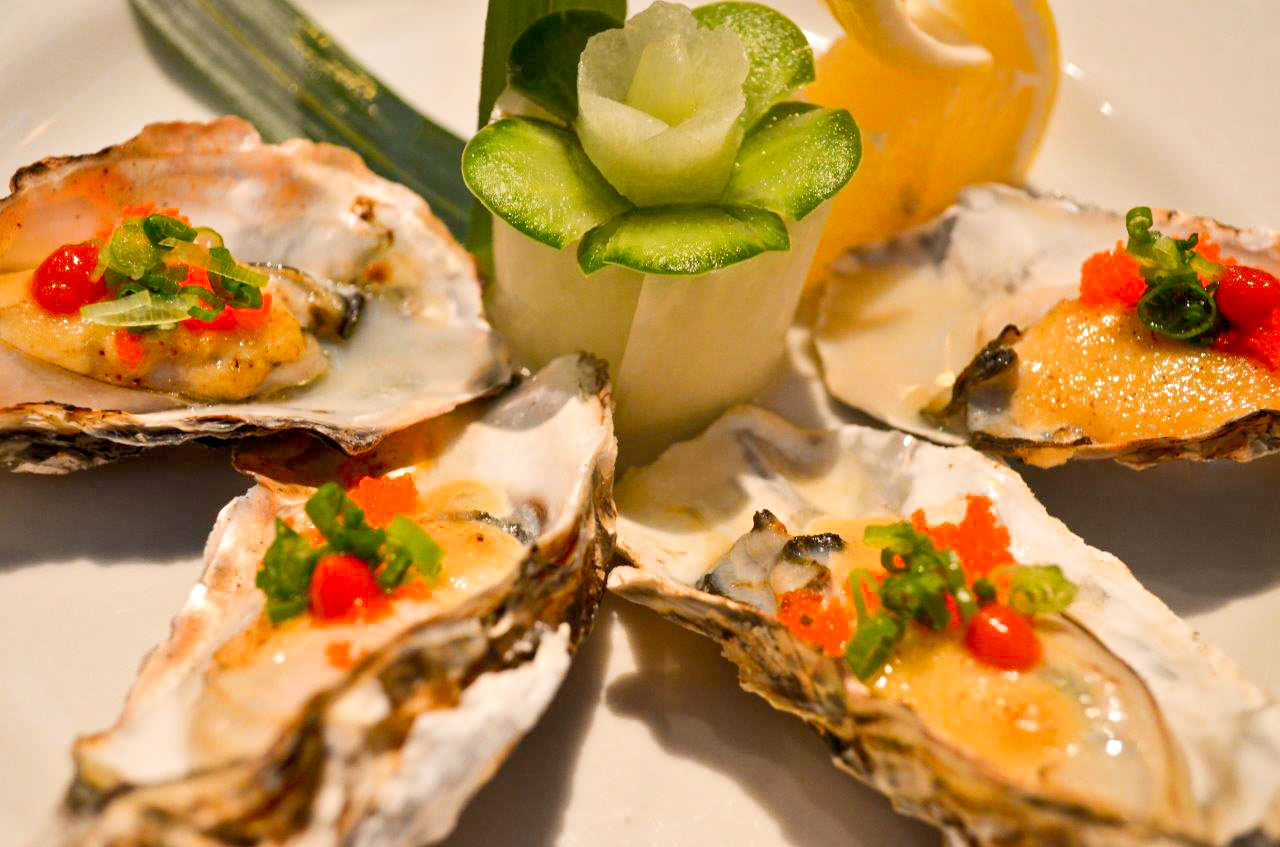 Order Baked Oysters food online from Kino Sushi store, Los Angeles on bringmethat.com