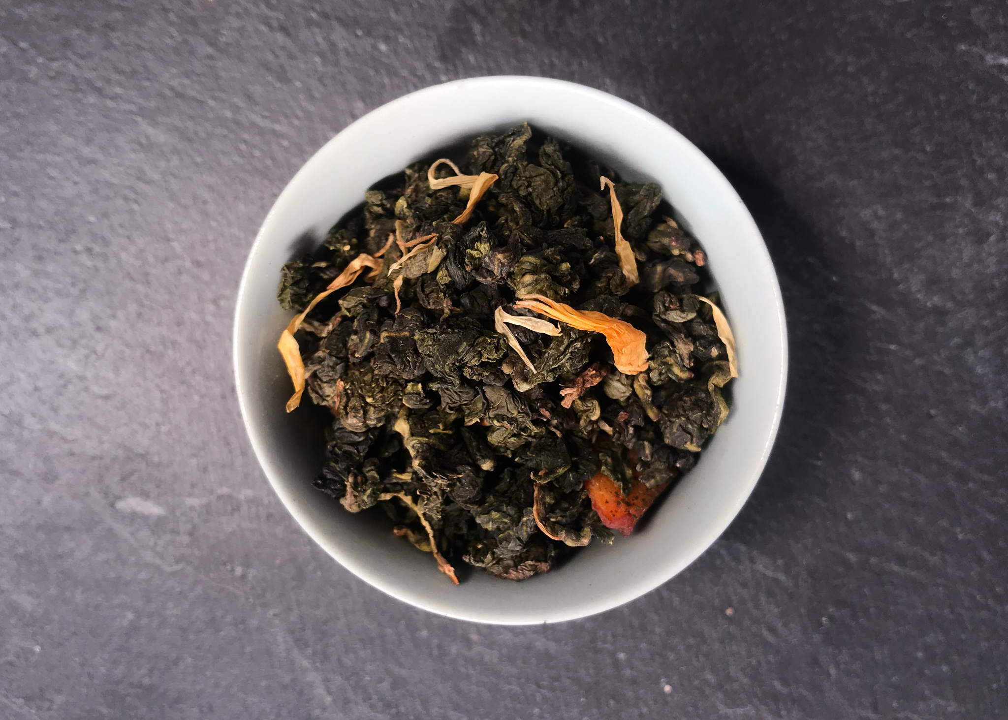 Order Apricot Peach Oolong food online from Chabom Teas & Spices store, Springfield on bringmethat.com