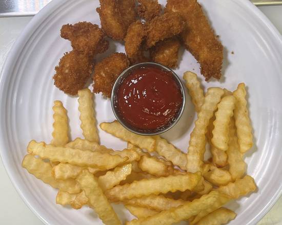 Order Kids Chicken Hand Breaded Nuggets & French Fries food online from Rock N Roll Sushi - Perkins Rd. store, Baton Rouge on bringmethat.com