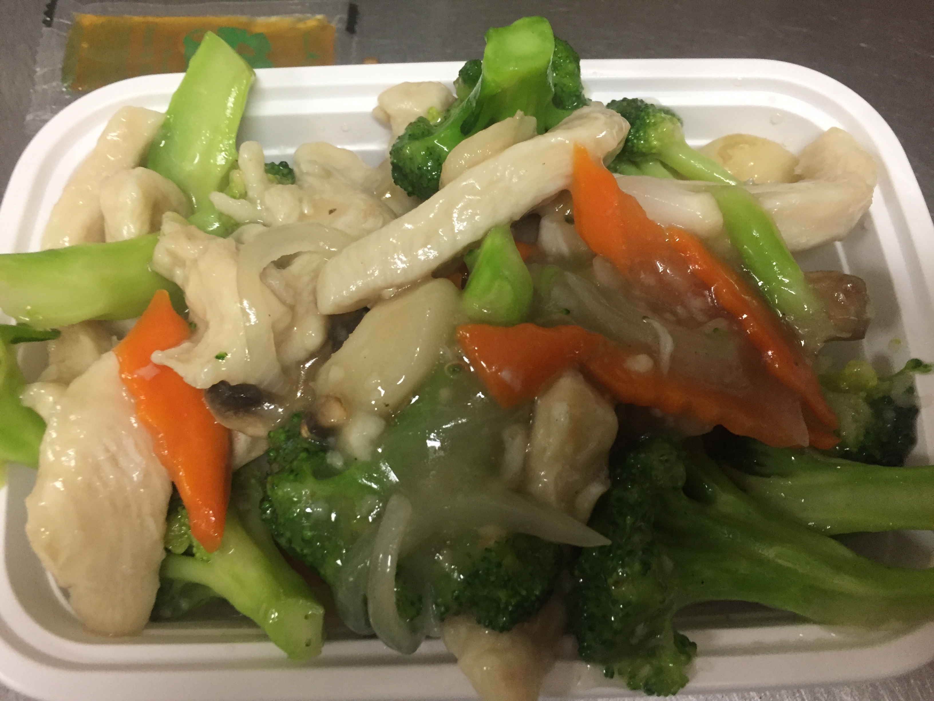Order 114. Chicken with Broccoli food online from See Thru Chinese Kitchen store, Chicago on bringmethat.com