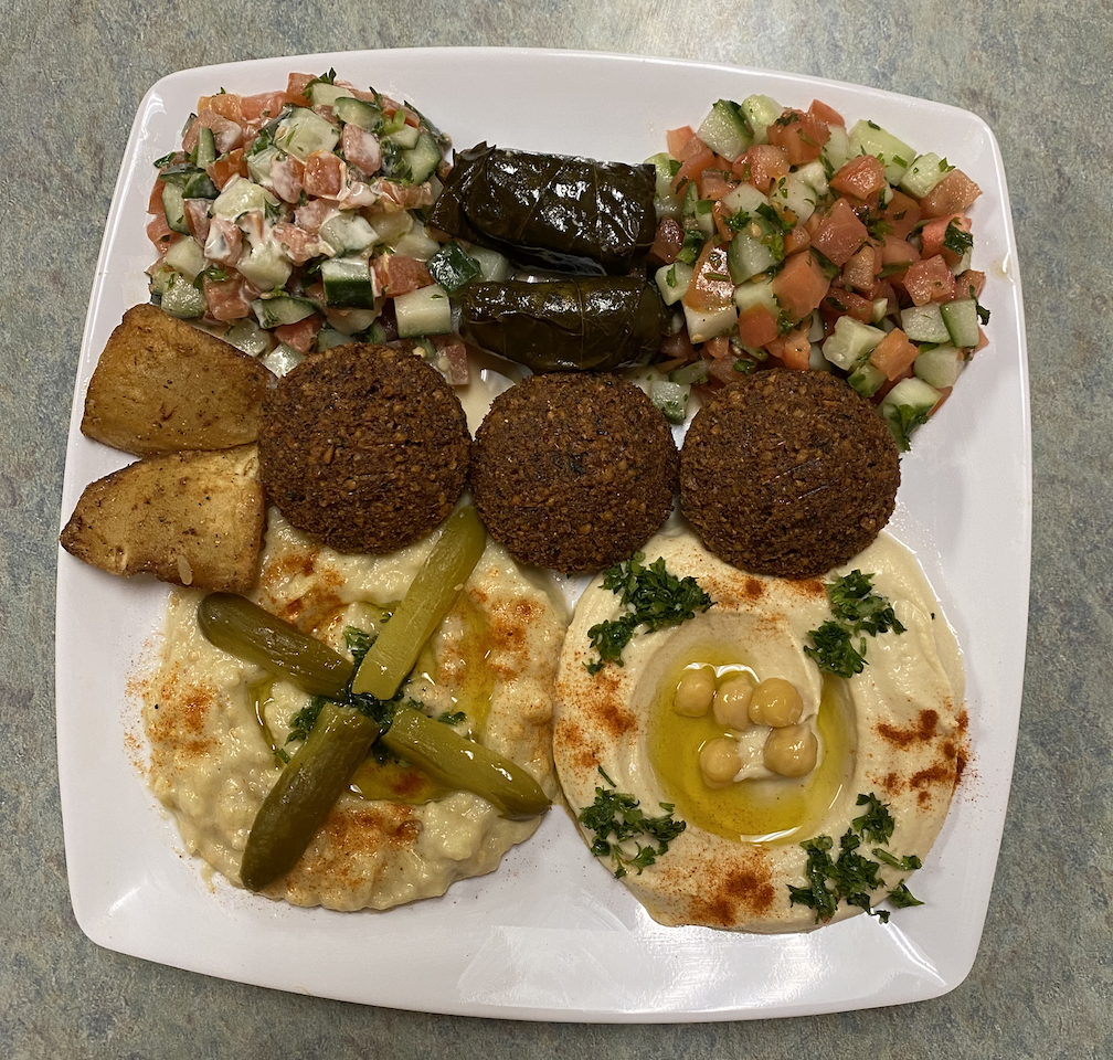 Order Veggie Plate food online from Pita Land store, Hickory Hills on bringmethat.com