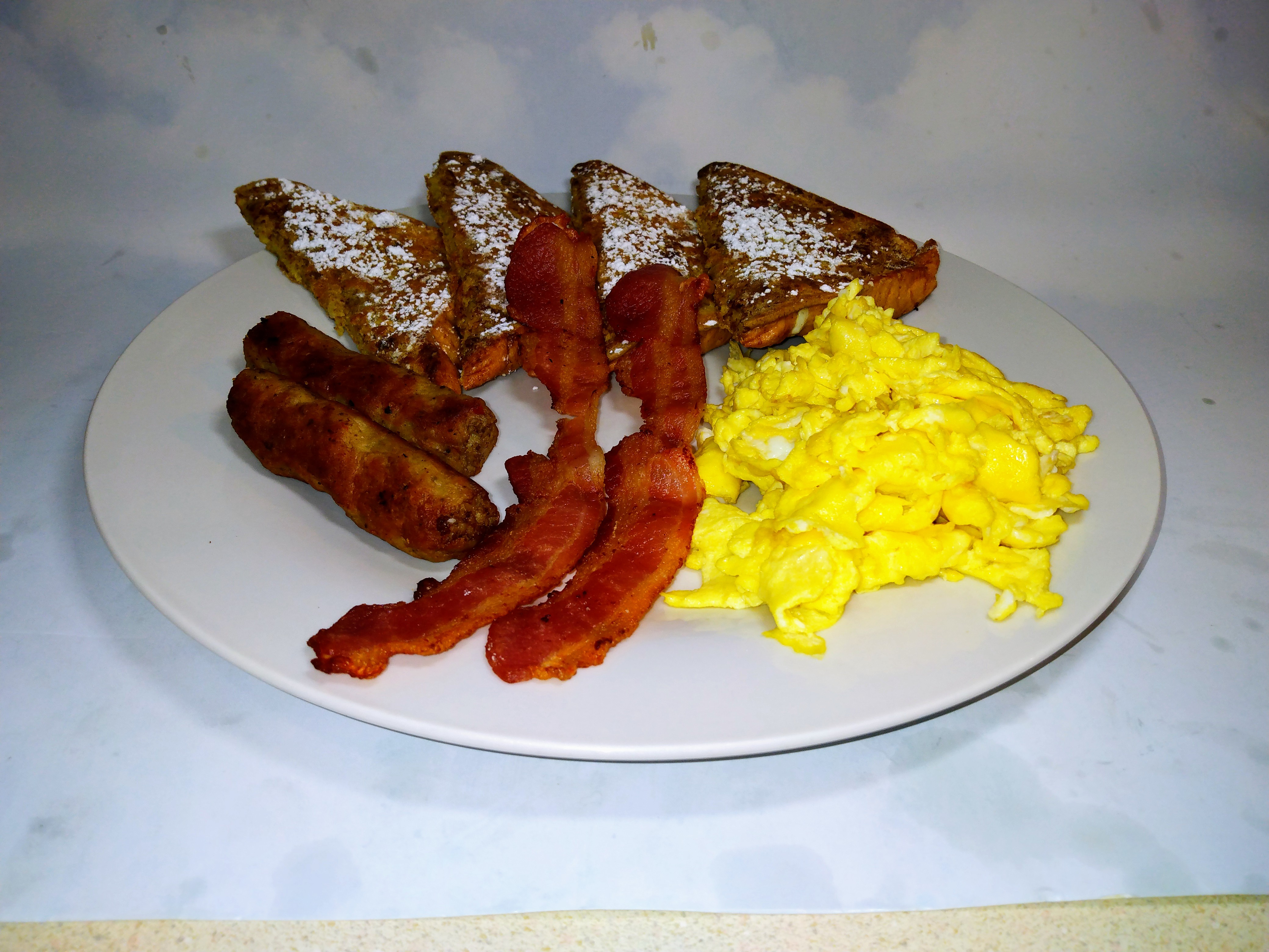Order French Toast Breakfast. food online from Mr Thomas Diner store, Rochester on bringmethat.com