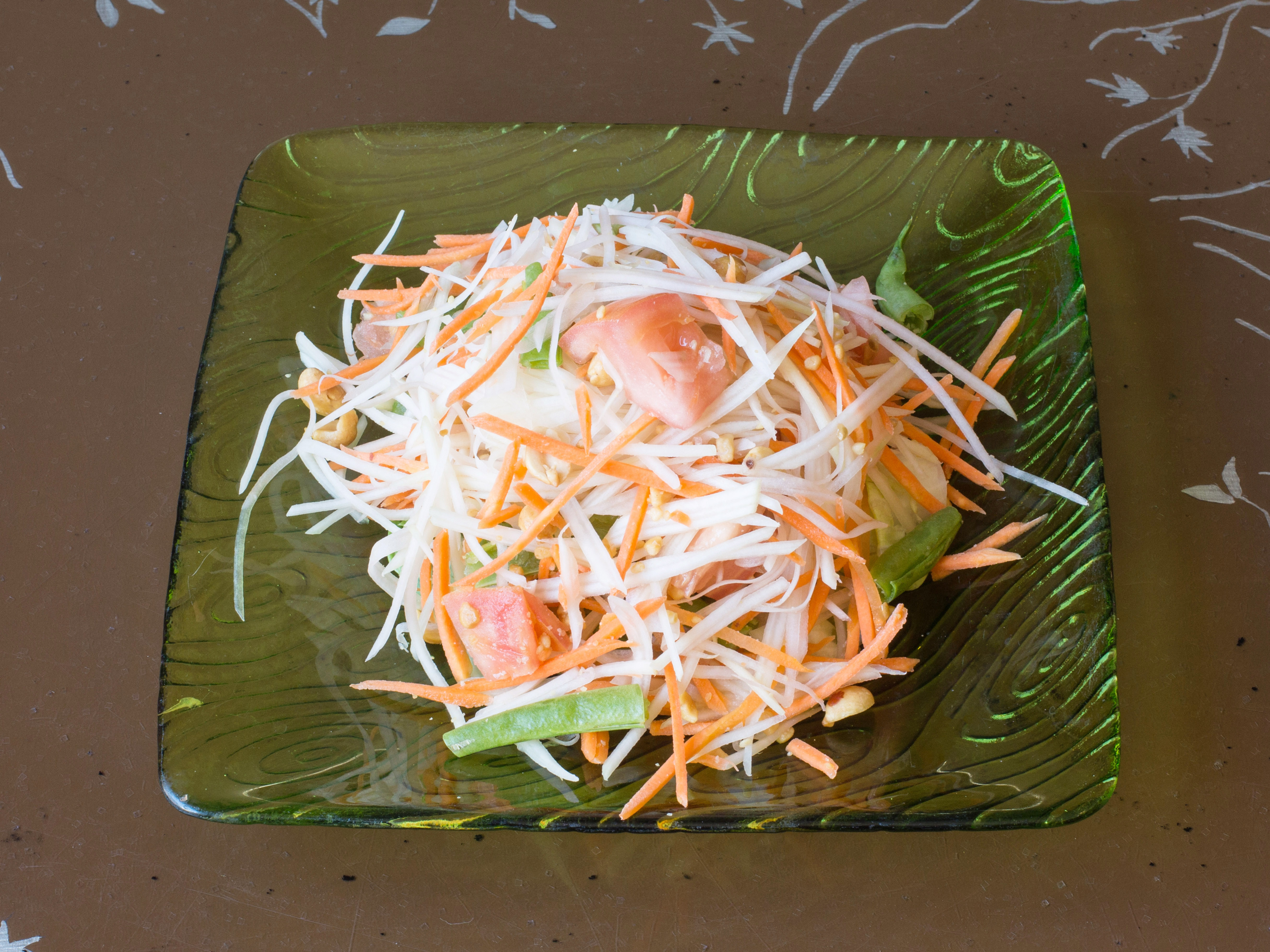 Order SL2. Green Papaya Salad food online from Red Basil Thai Cuisine store, Rutherford on bringmethat.com
