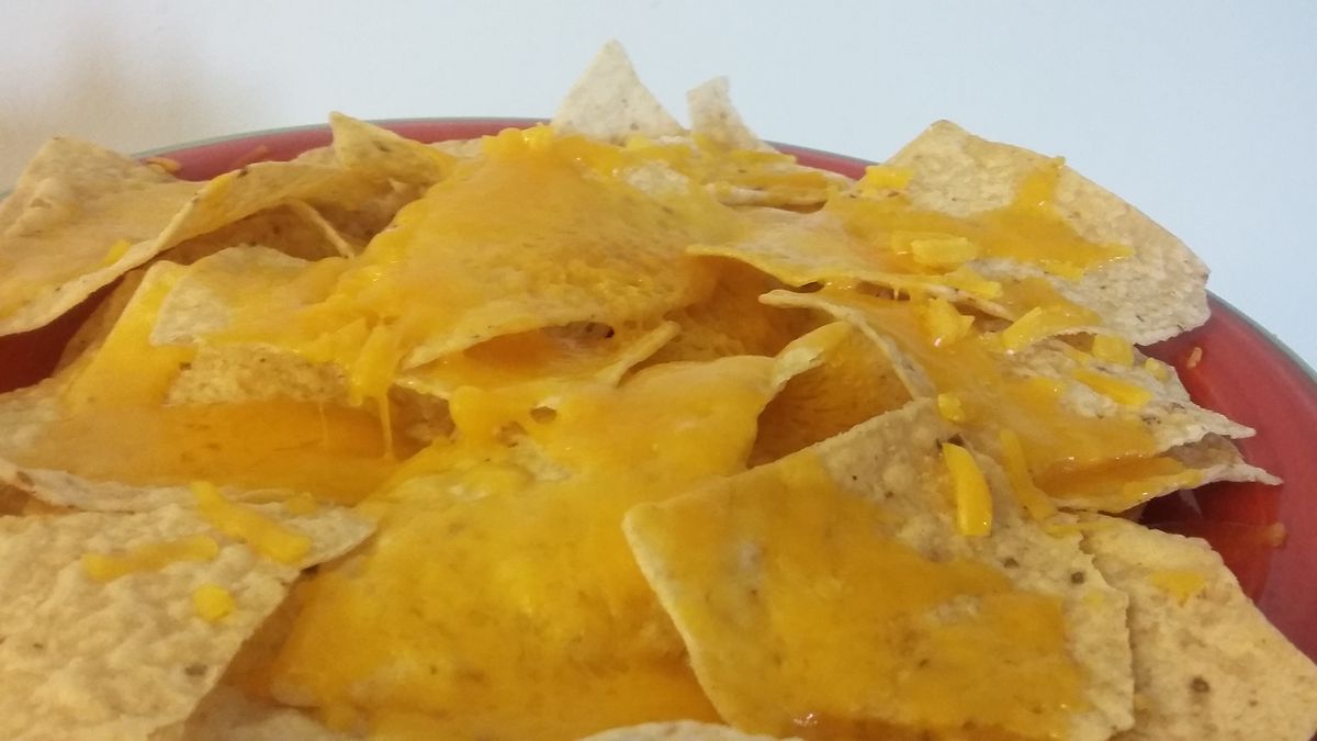 Order Traditional Nachos food online from Fatty Magoos Bar & Eatery store, Bolingbrook on bringmethat.com