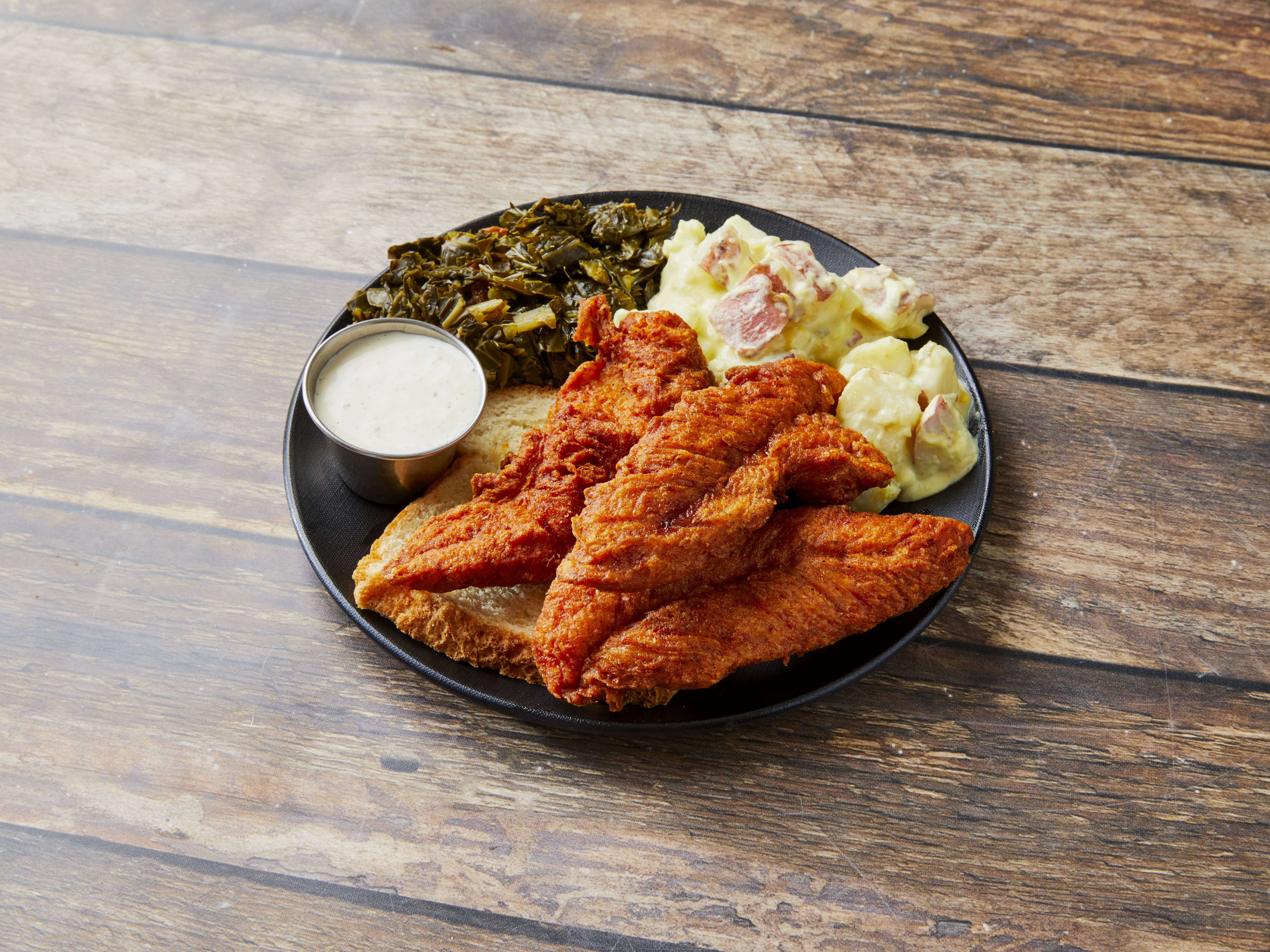Order 3 Piece Chicken Tender Plate food online from Gus Word Famous Fried Chicken store, Westland on bringmethat.com