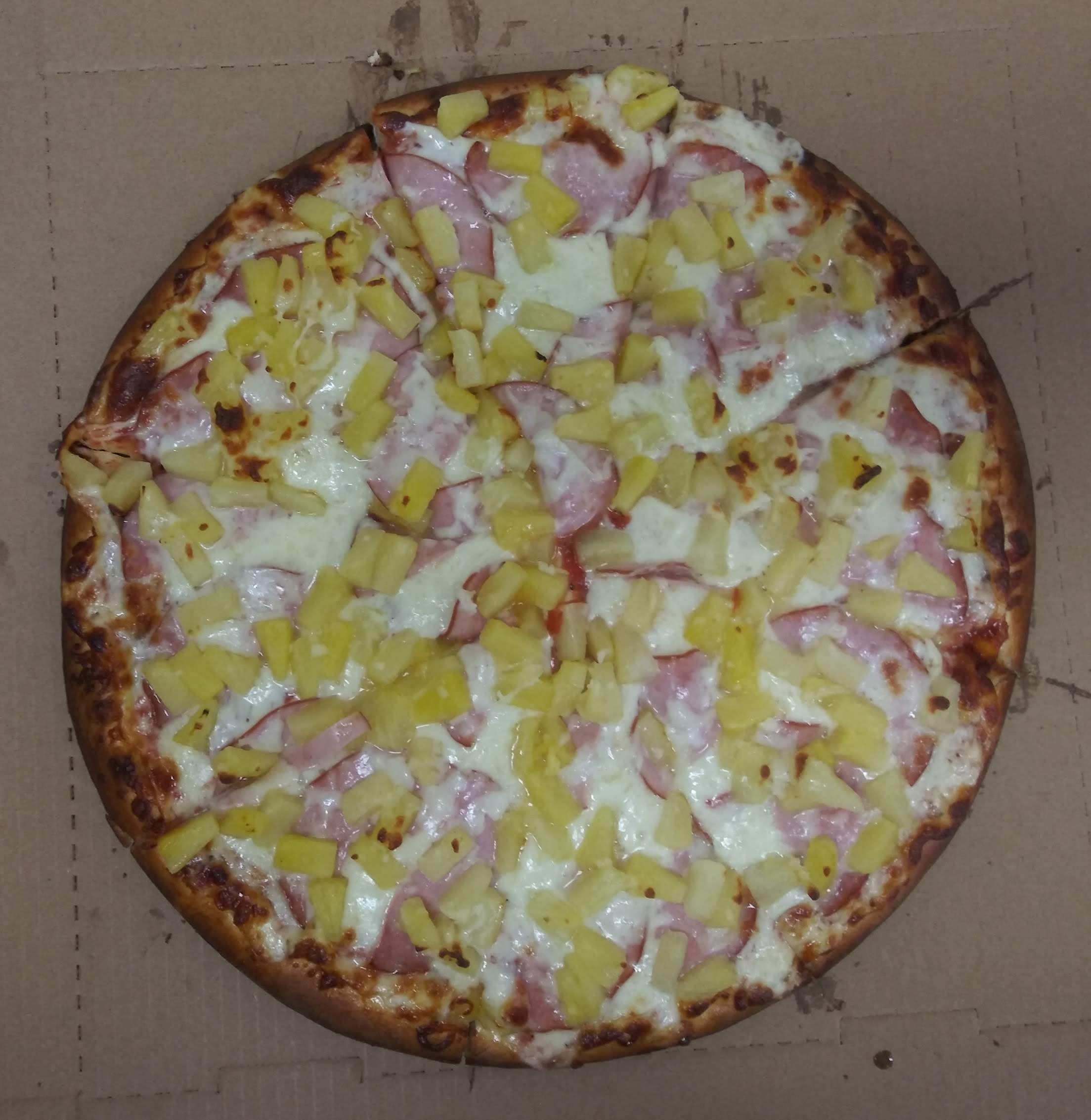 Order 12" Cheese Pizza  food online from Santas Pizza store, Covina on bringmethat.com