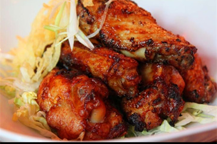 Order Chili Chicken Wings food online from Yummy Asian Food store, New York on bringmethat.com