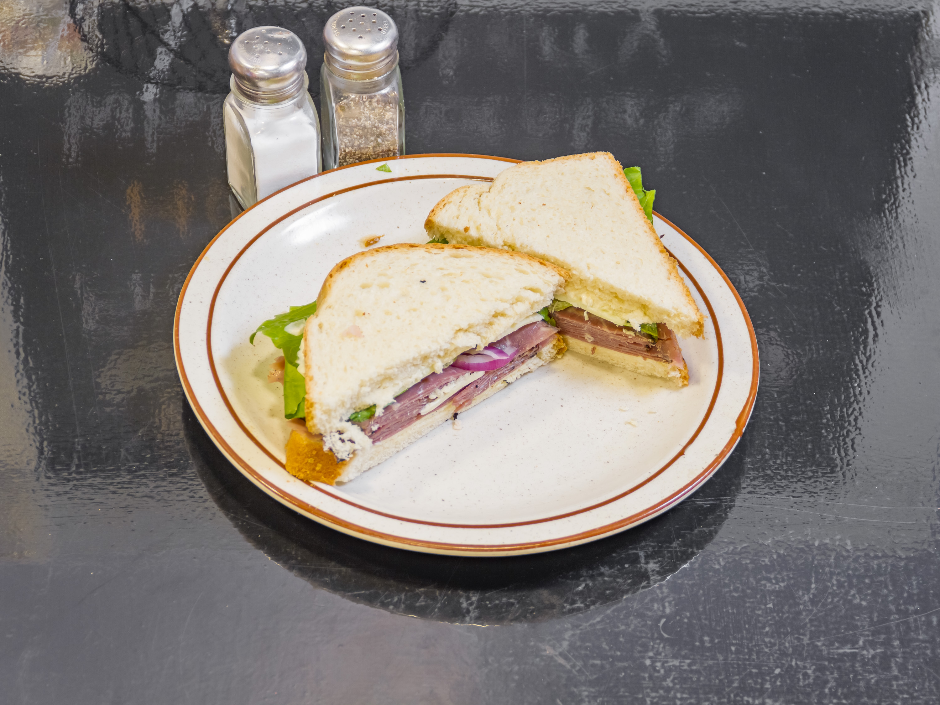 Order  Big Sid Sandwich Lunch food online from Roso's Cafe & Catering store, Utica on bringmethat.com