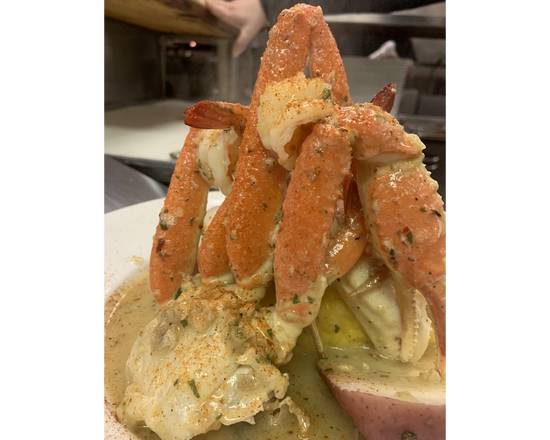 Order Dungeness Crab Legs food online from Benny The Bums store, Philadelphia on bringmethat.com