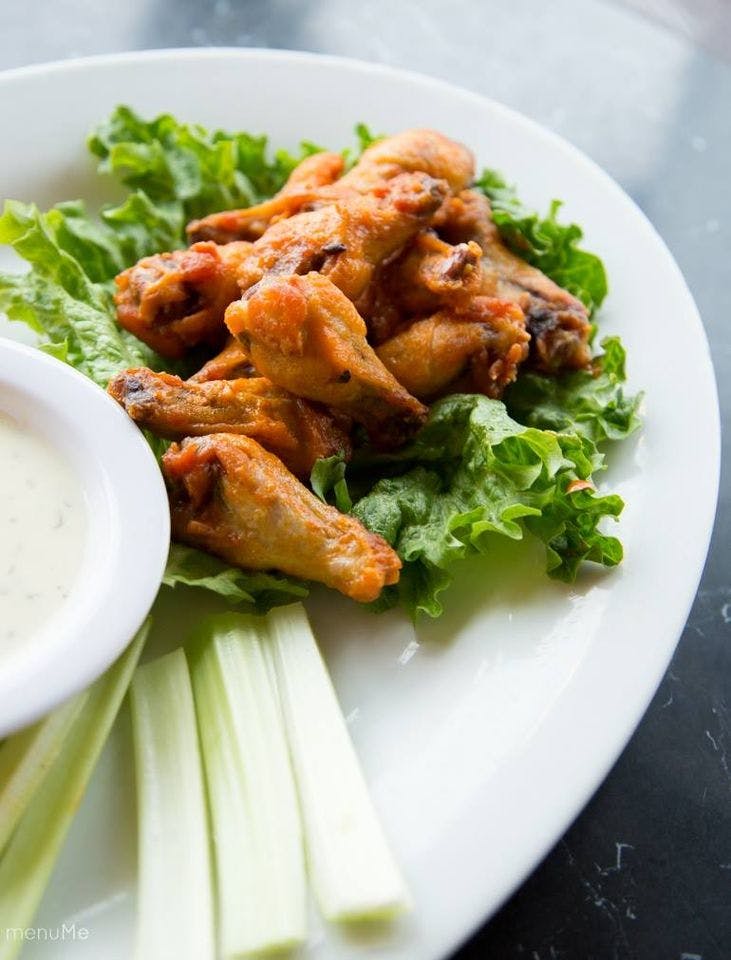 Order Hot & Spicy Wings - Appetizer food online from Franklin Street Cafe store, Redwood City on bringmethat.com
