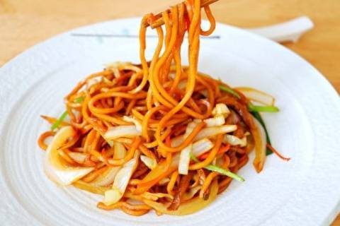 Order Veg Lo Mein food online from Wu Er by WOW Barbecue store, Brookline on bringmethat.com