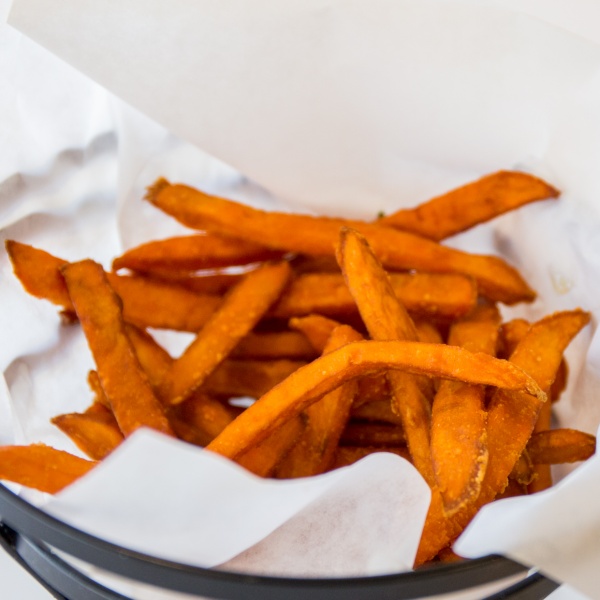 Order Sweet Potato Fries food online from Vons Chicken store, Redwood City on bringmethat.com
