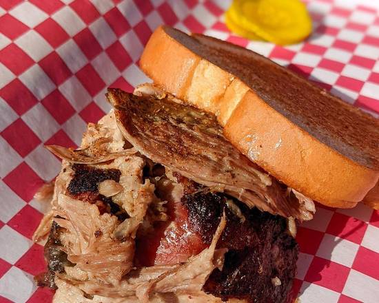 Order Sliced Brisket with 1 Side food online from Dixie Q store, Brookhaven on bringmethat.com