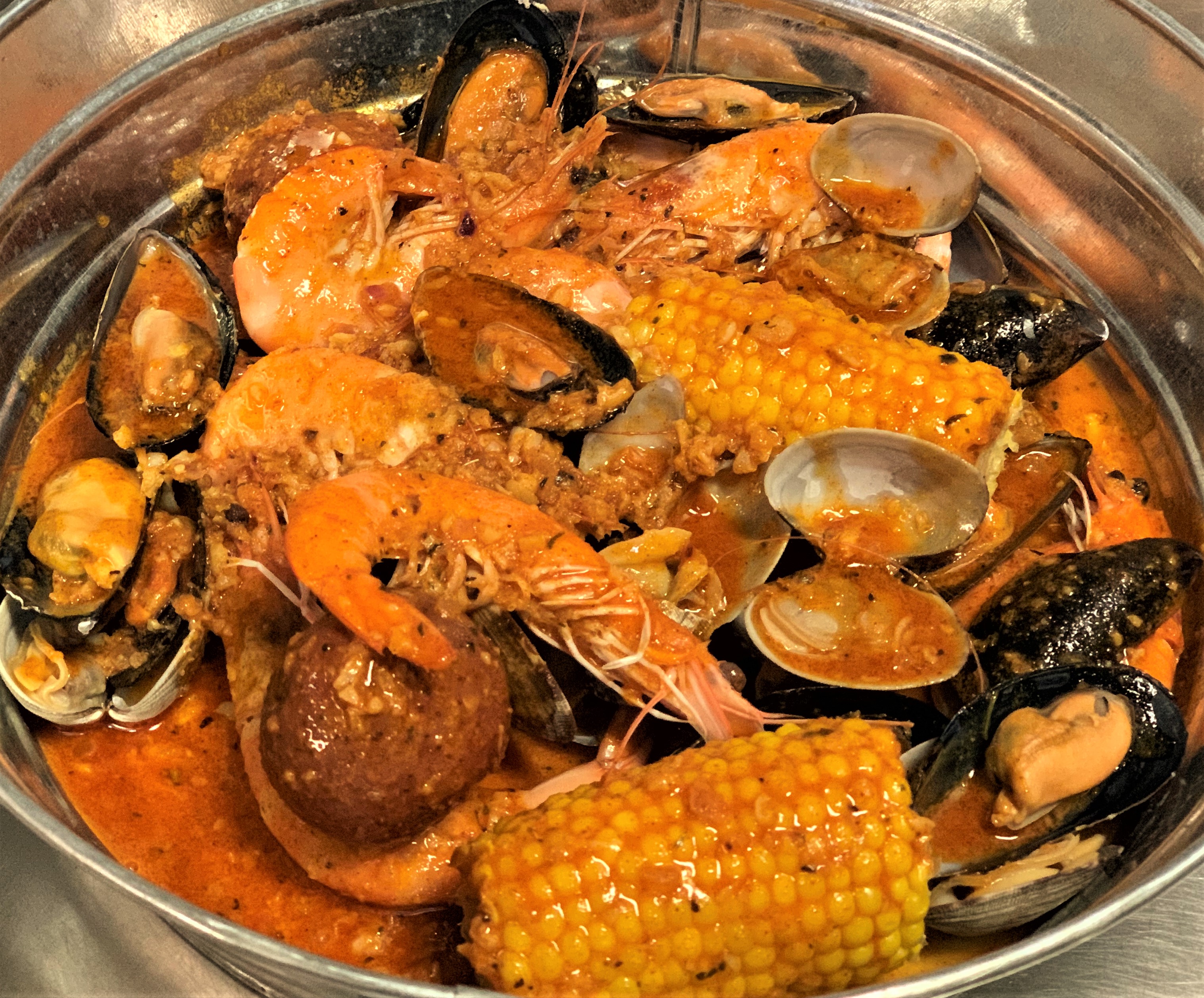 Order Pick 2 Combo  food online from Buffet City/Cajun Seafood Boil store, Chicago on bringmethat.com