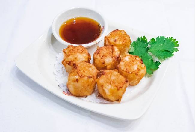 Order D11. Fried Shumai 炸烧卖 food online from Shi Miao Dao store, Quincy on bringmethat.com