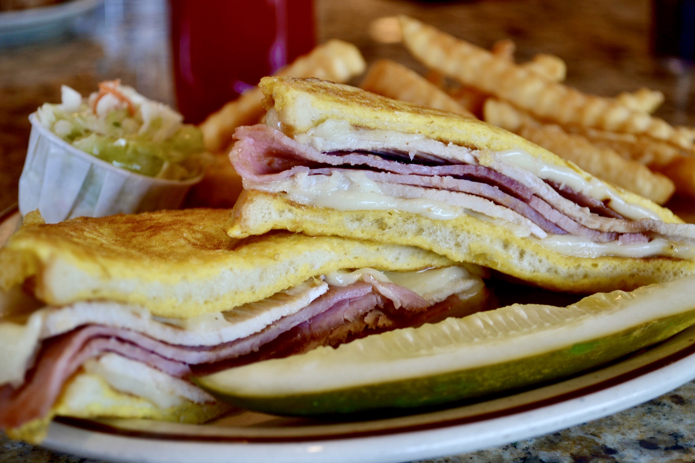 Order Deluxe Monte Cristo food online from Papa G store, Huntley on bringmethat.com