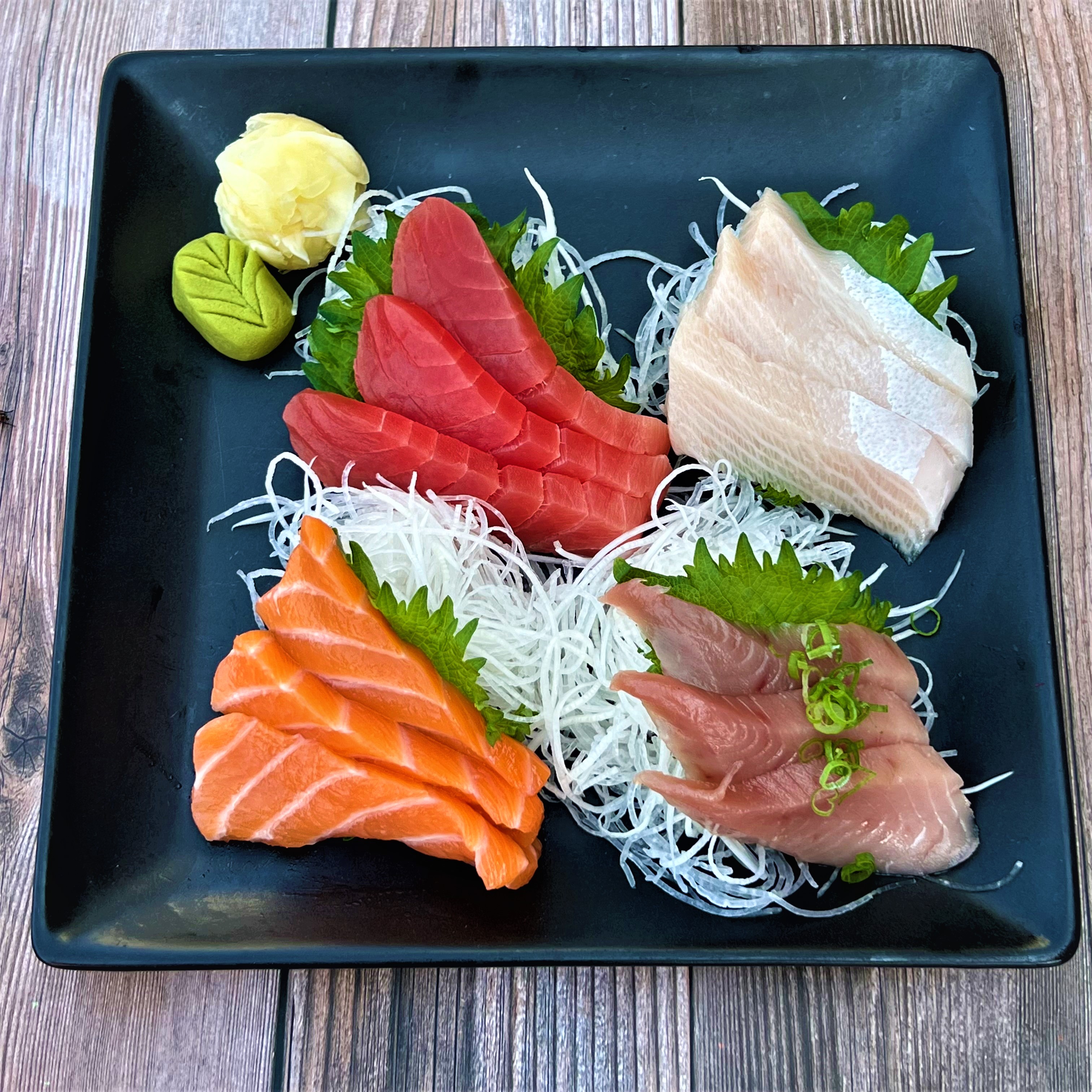 Order Assorted Sashimi 12pc food online from Yanagi Kitchen store, Manhattan Beach on bringmethat.com