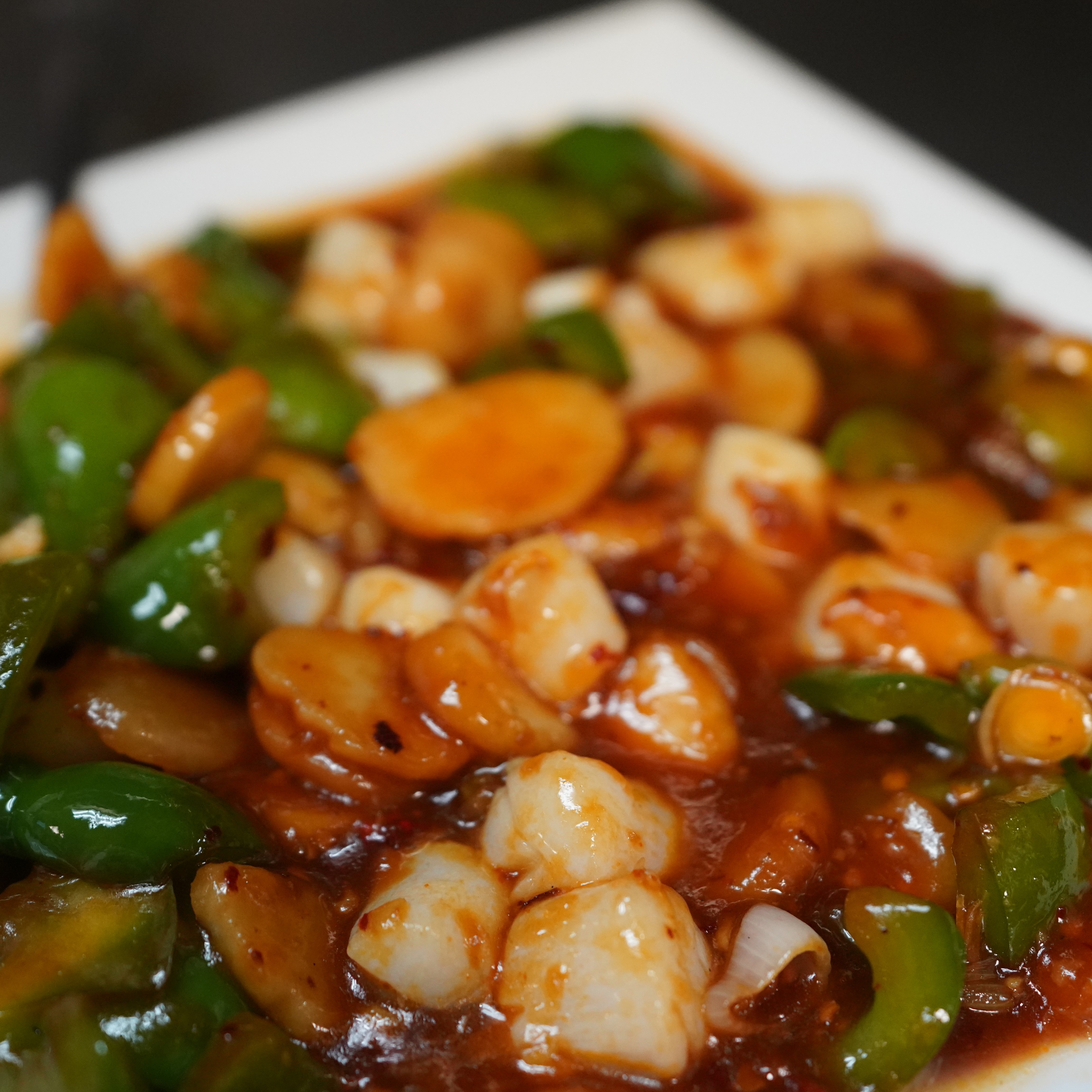 Order Scallops with Garlic Sauce food online from Red Pepper Chinese Restaurant store, RICHFIELD on bringmethat.com