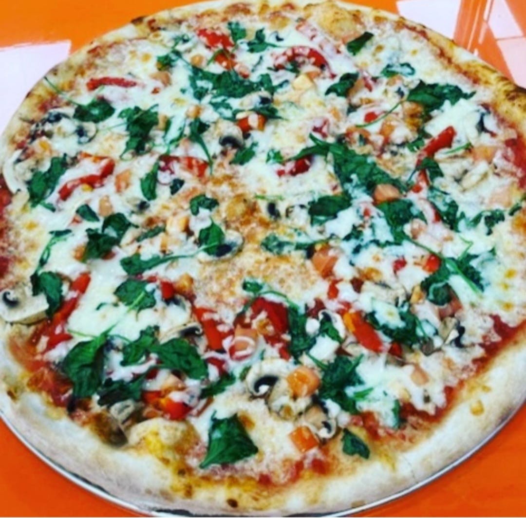 Order veggie delicious pizza - XL 18'' Pizza pie food online from J-Joe Berrylicious store, White Plains on bringmethat.com