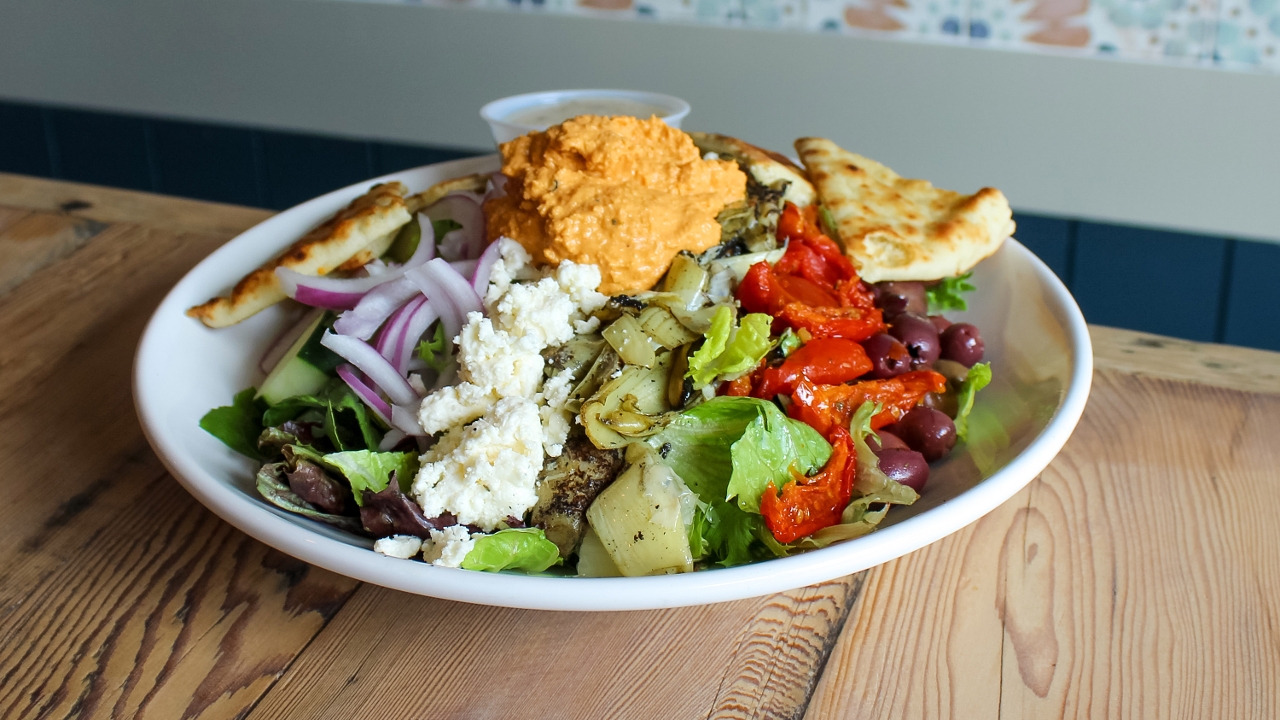 Order Greek Salad food online from Spinners store, Albany on bringmethat.com